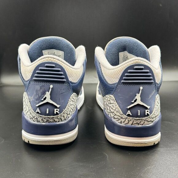 Air Jordan 3 Retro 'Georgetown' (2021) - Picture 4 of 10